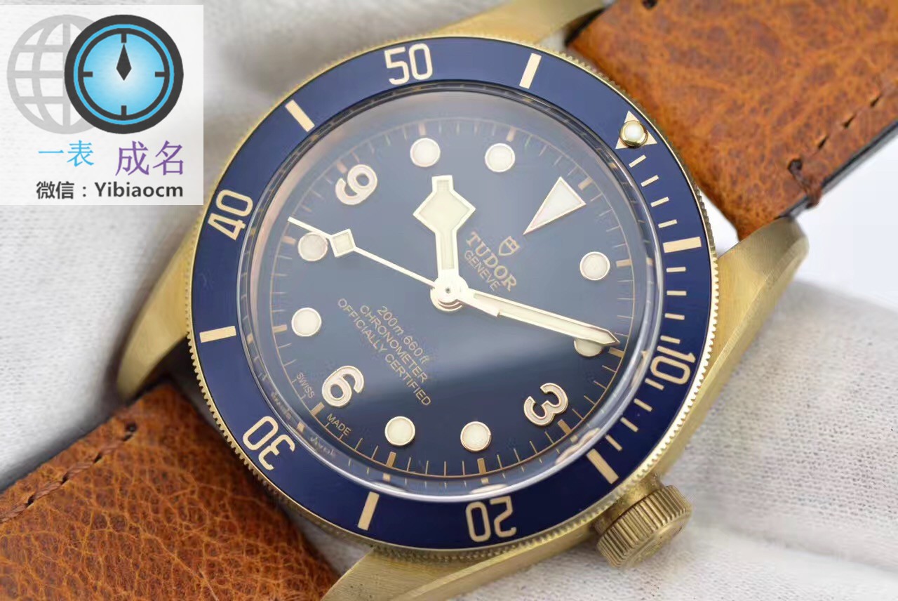 帝舵蓝铜花男士腕表友情推荐