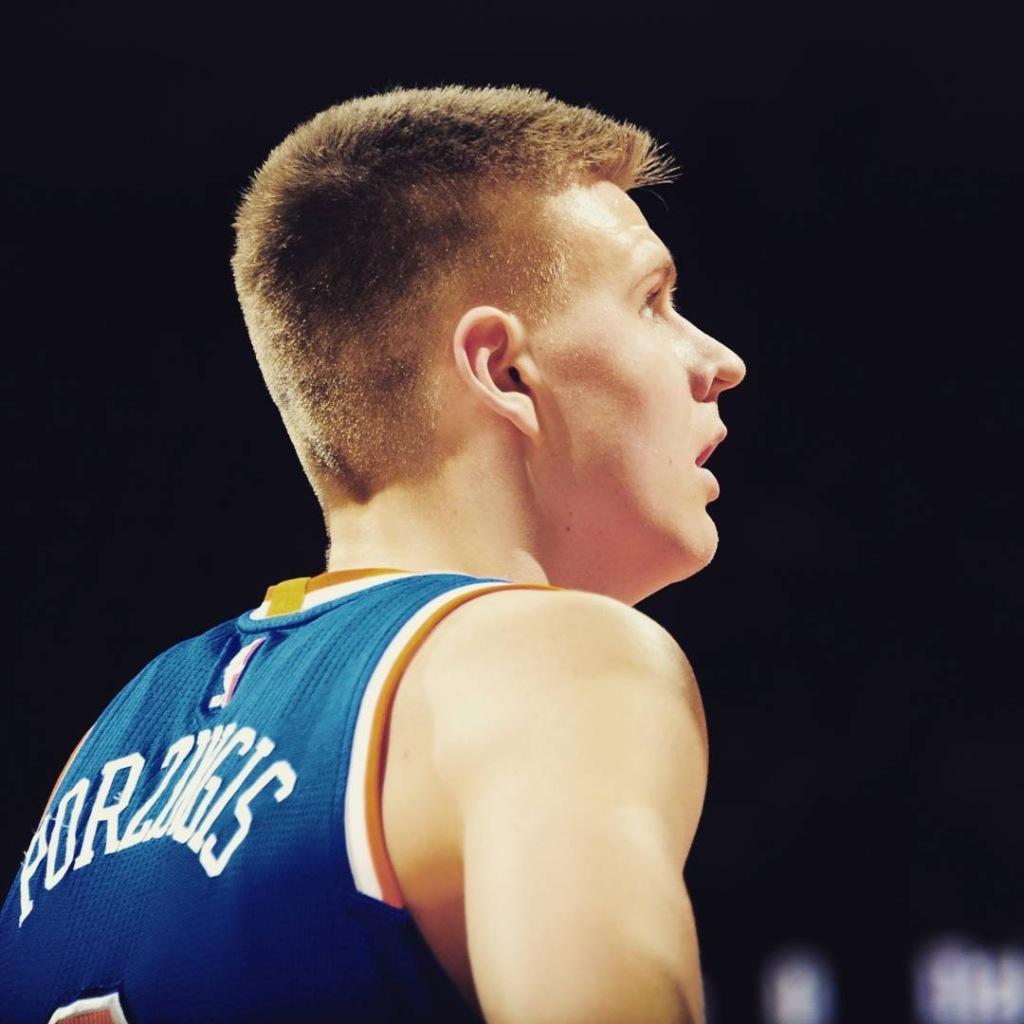 新秀大赞三角进攻战术,公然示好禅师不服安东尼?