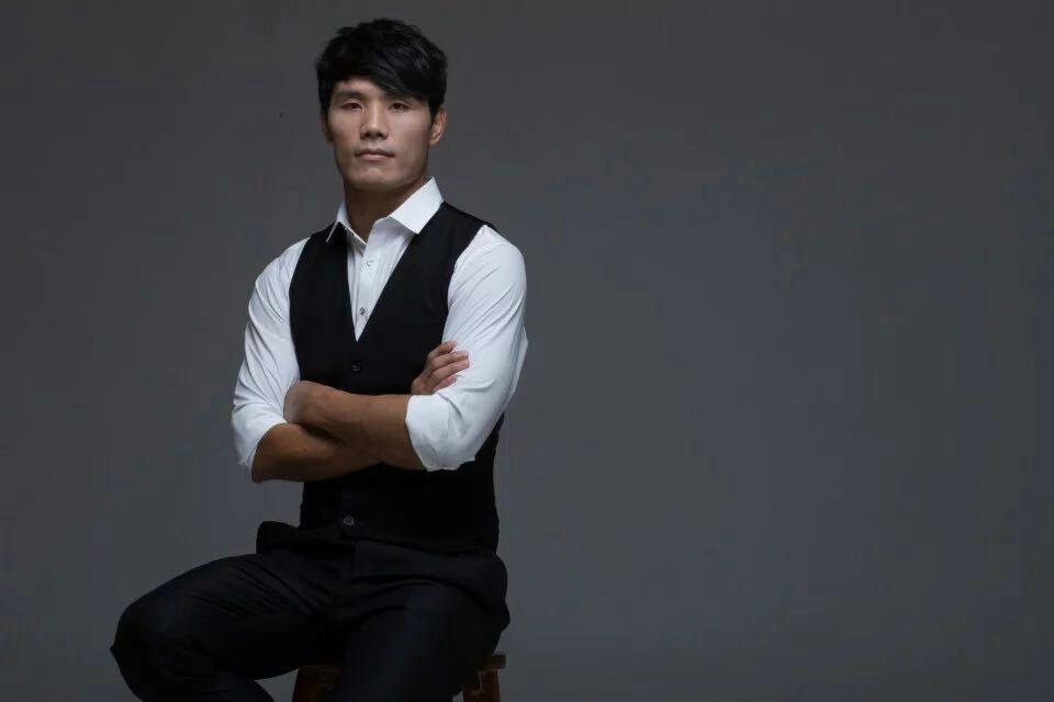 世界散打冠军方便首次跨界主演电影《冰瞳》