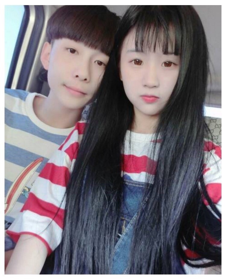 网红杨清柠产子 王乐乐18岁就当父母