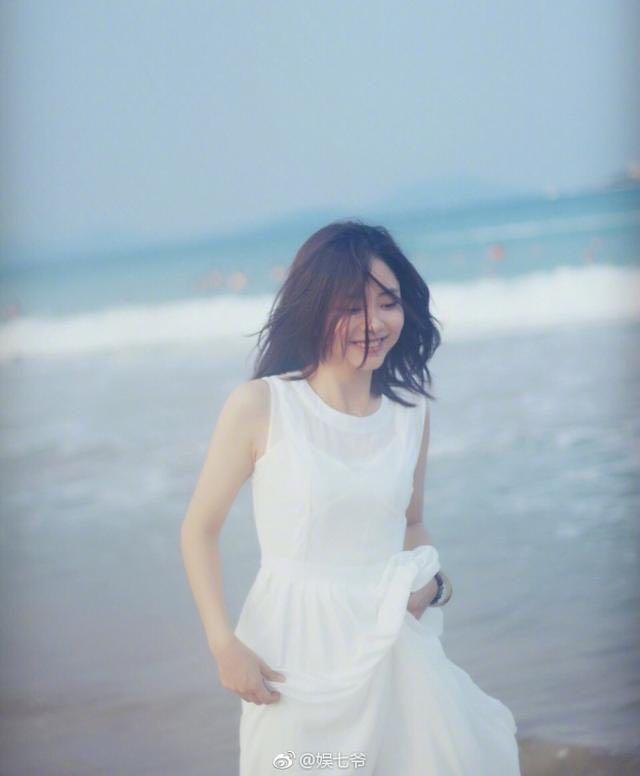 剪完头发的佟丽娅谭松韵直接颜值爆表,太美太可爱了