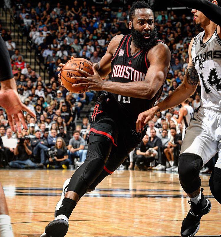 ESPN预测2018NBA十大球员战力:詹皇仅第4