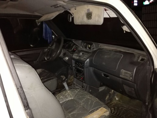 正常人都不想坐这车!深夜实拍退役警用猎豹黑金刚