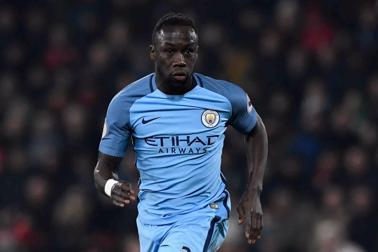 9. 萨尼亚(曼城)10. 巴尔德斯(米德尔斯堡)11. 本田圭佑(ac米兰)12.