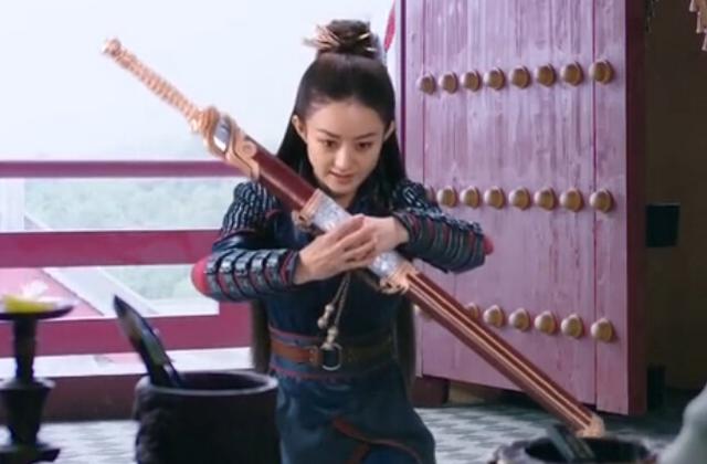 赵丽颖戎装帅到爆,看看这些女星的戎装照谁最惊艳
