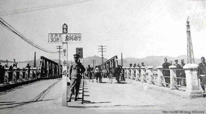 [转帖]歪果仁在这件事上居然用左手！