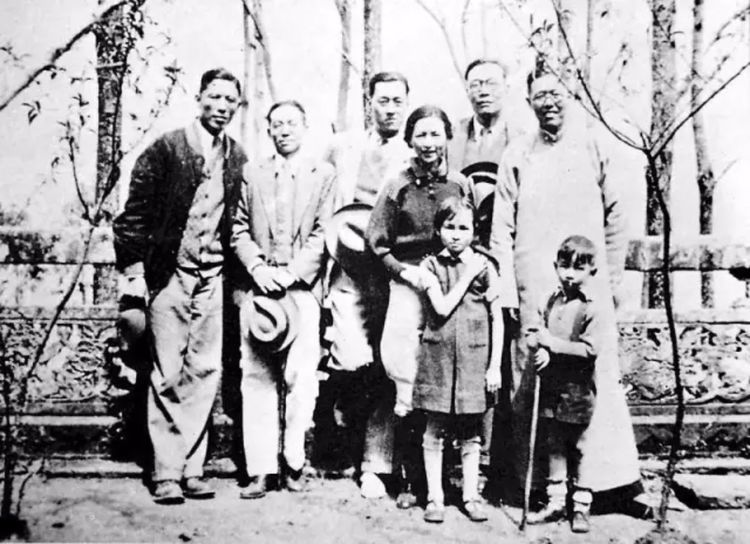 她是中國近代離婚第一人，感謝徐志摩當年離婚之恩！