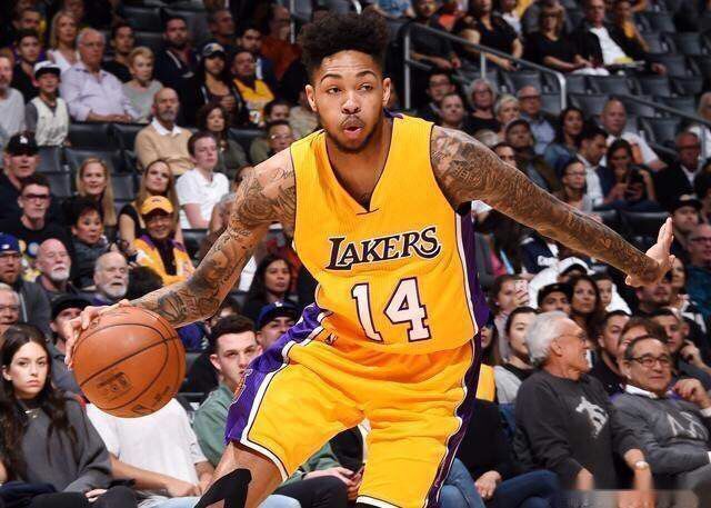 球哥是最大看点,他是最大亮点,夏日苦练终现锋芒