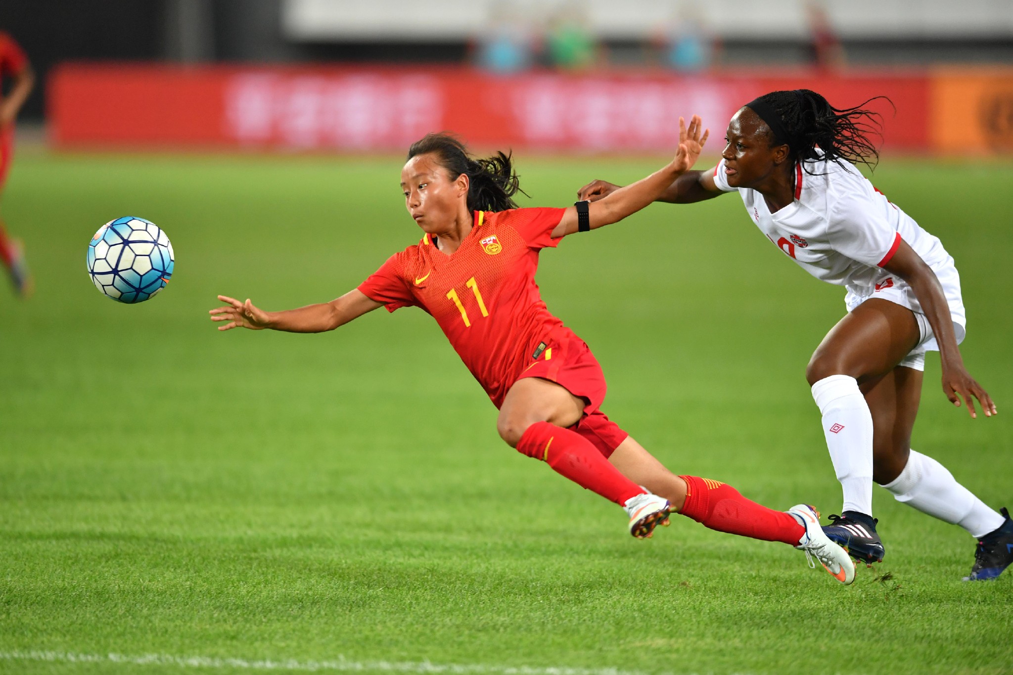 中国足协国际青年女子足球锦标赛:中国胜加拿大