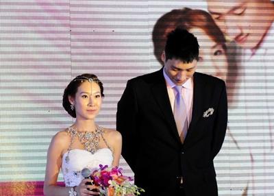 cba十对模范夫妻,姚明夫妇最低调,一对夫妇最高