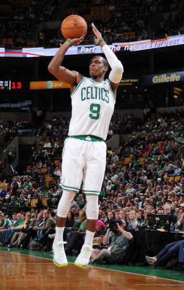 其一,隆多的投篮.