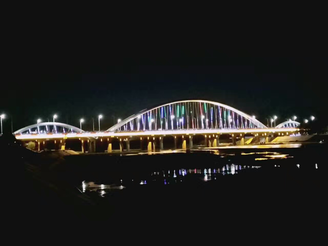 邓州彩虹桥图片