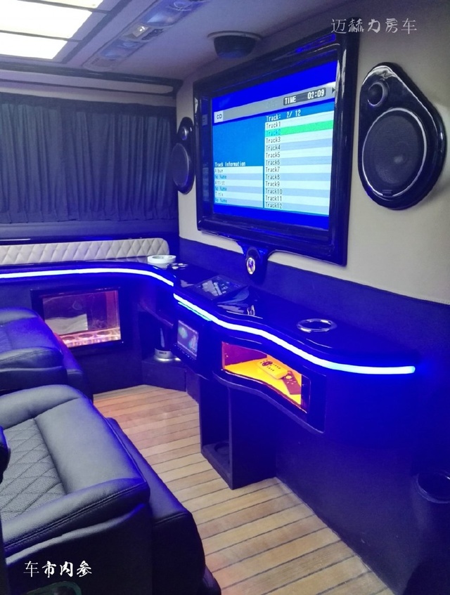 大众凯路威，土豪座驾内饰堪比豪包，动力强劲！