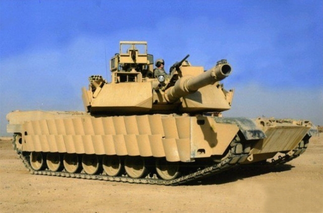 美国m1坦克给穿上了中国的"护甲",网友直呼模仿