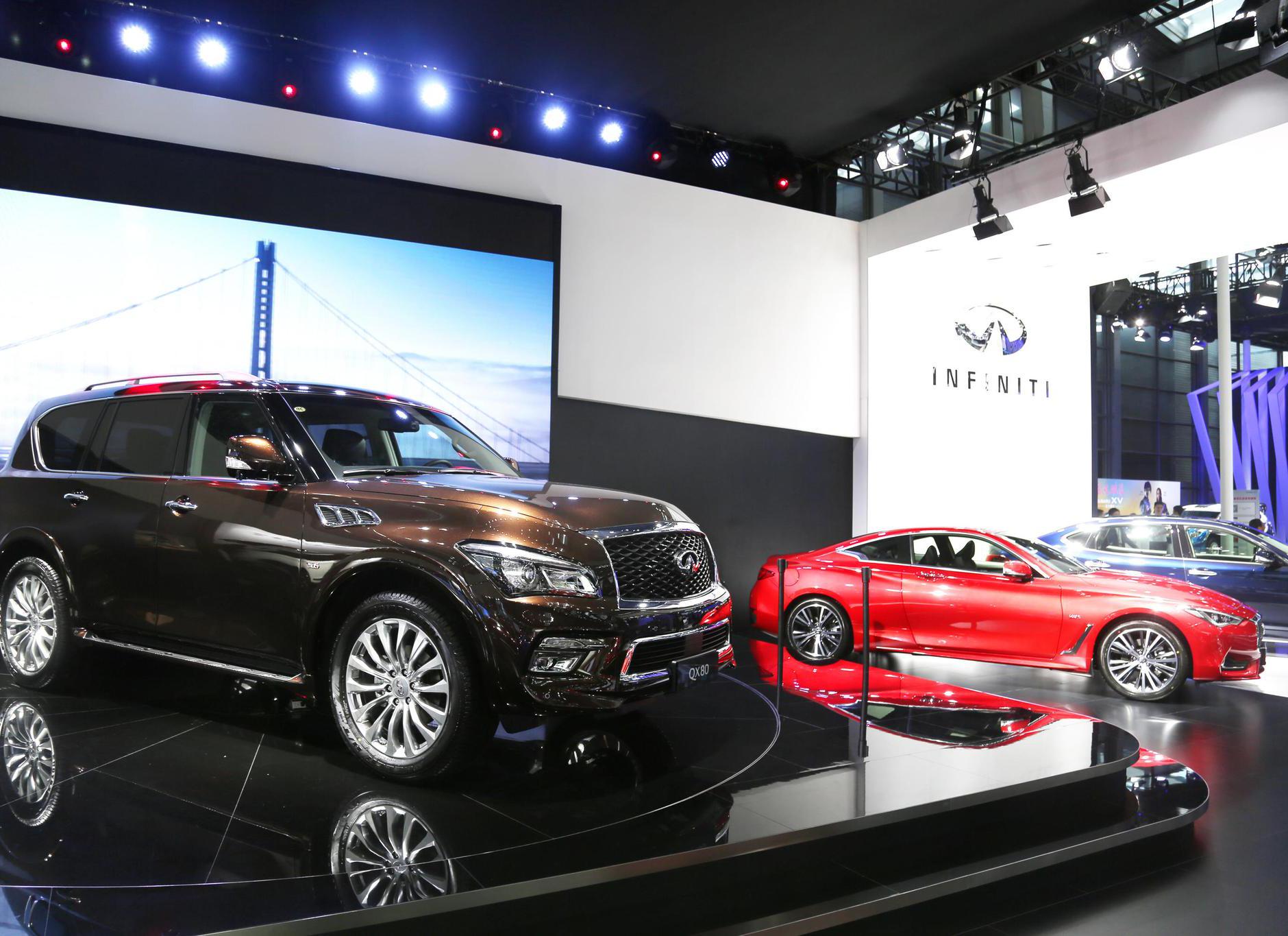 售价高达120万,英菲尼迪qx80,车展实拍!