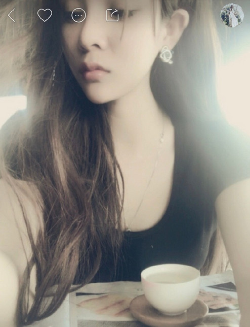 诗曼分手怕耽误青春陈山本来很穷的 身体也不好 好吧 以前快手的一个