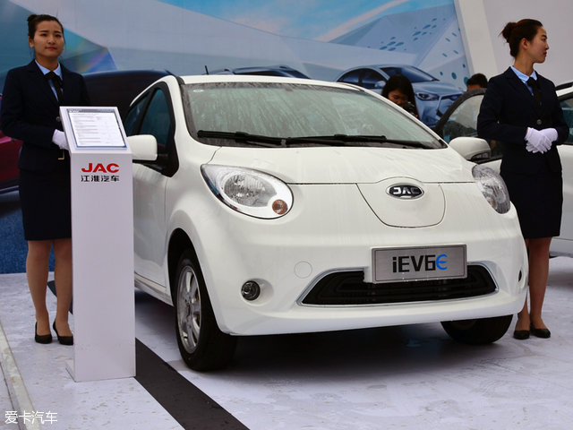cn · 江淮iev6e iev6e是江淮推出的首款微型电动车,其最高时速可达到