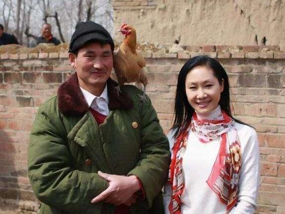 草根歌手现状,阿宝去世?大衣哥被骂,旭日阳刚