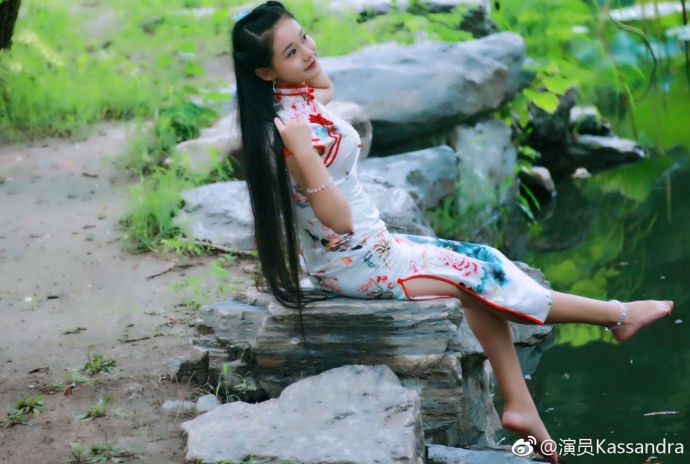 长得象王雯婷的荷花小仙子演员kassandra,萌不萌啊