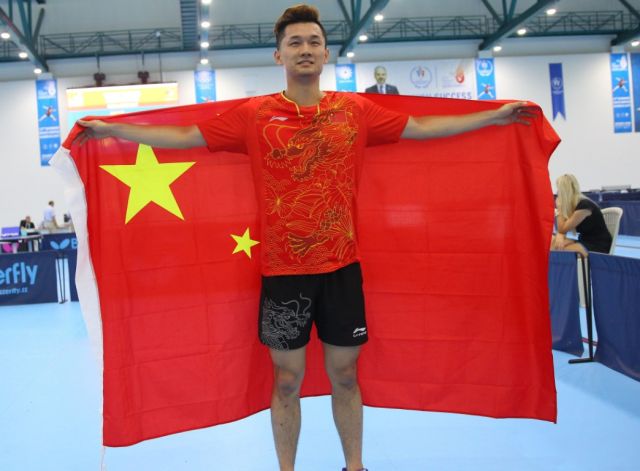 在27日举行的听障奥运会乒乓球男,女单打决赛中,中国选手王聪,黄梦萍