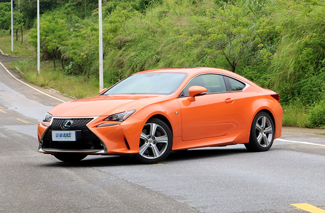 裙下之"橙" 试驾雷克萨斯rc 200t
