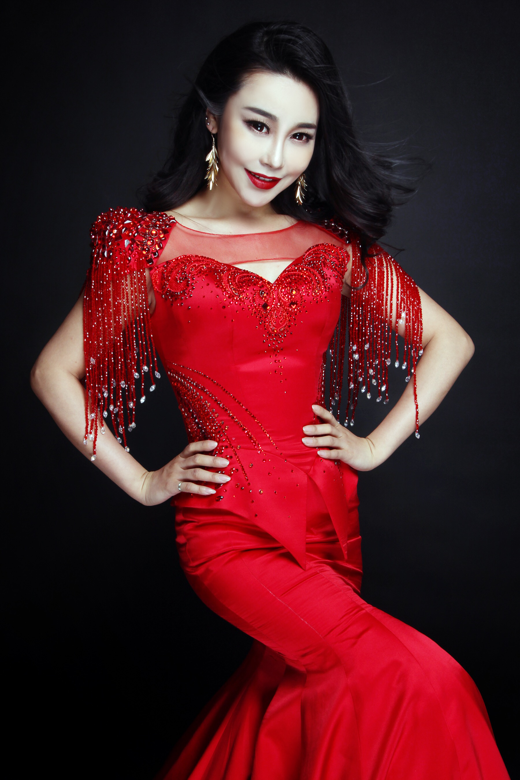 彭靖惠首发舞曲《美好时光》 再现"乐界"华尔兹