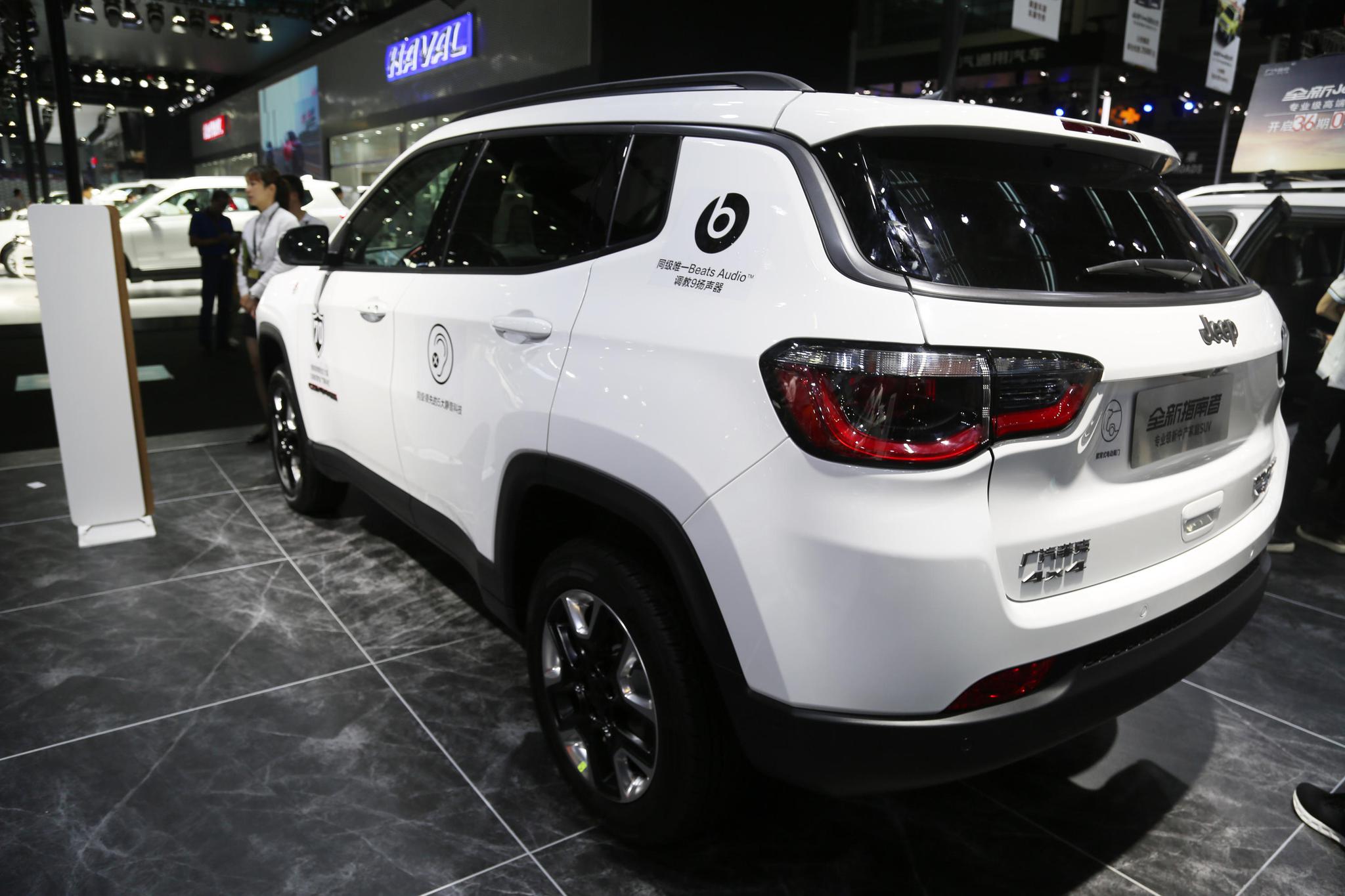 jeep指南者20万级别专业suv车展实拍