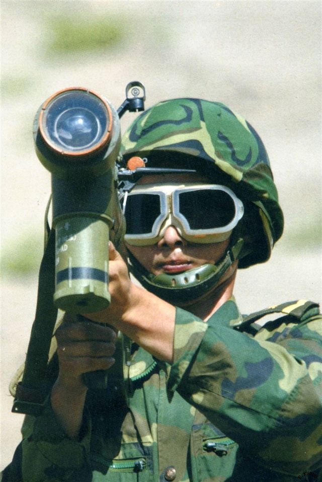 有世界1流便携防空导弹!