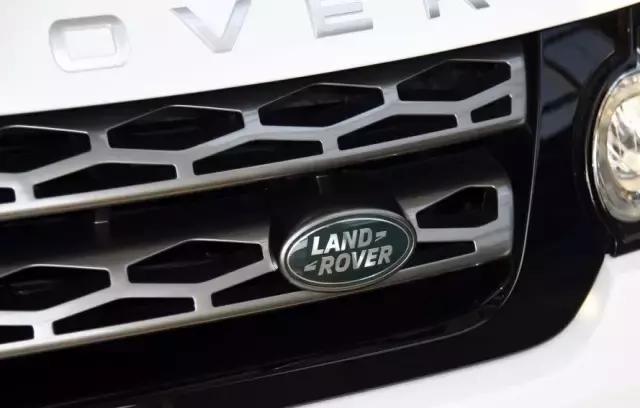 上半年，豪华品牌格局初见分晓，缠斗仍将继续