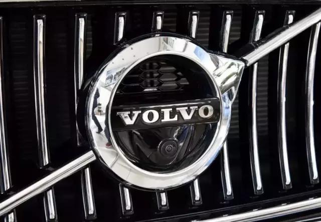 上半年，豪华品牌格局初见分晓，缠斗仍将继续