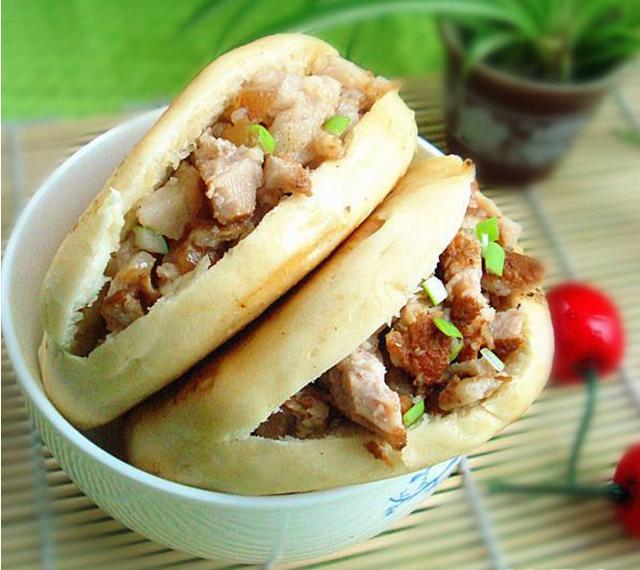 夹肉饼这里面有妈妈的味道香味让人忘不了