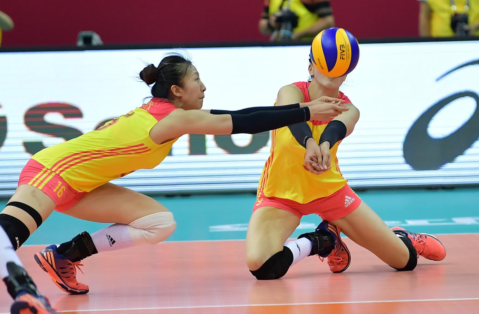 女排最强大脑出纰漏落泪 安家杰控场不如郎平这句话|丁霞|郎平|安家杰