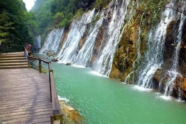 中坝大峡谷双龙景区天书峡飞渡峡筒车湾千层河神河源正阳草原龙头村凤