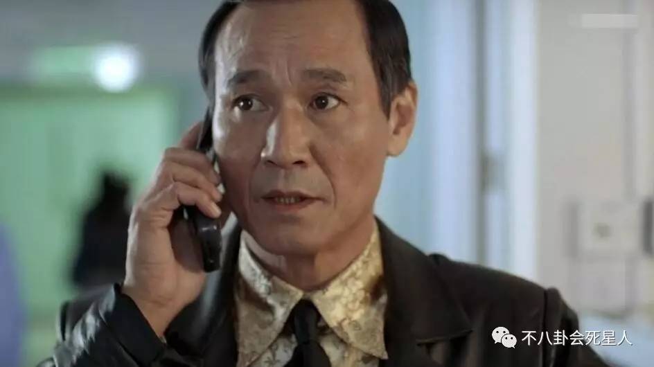 刘嘉玲也需他帮忙,他很有来头《古惑仔3》里的东星老大骆驼.