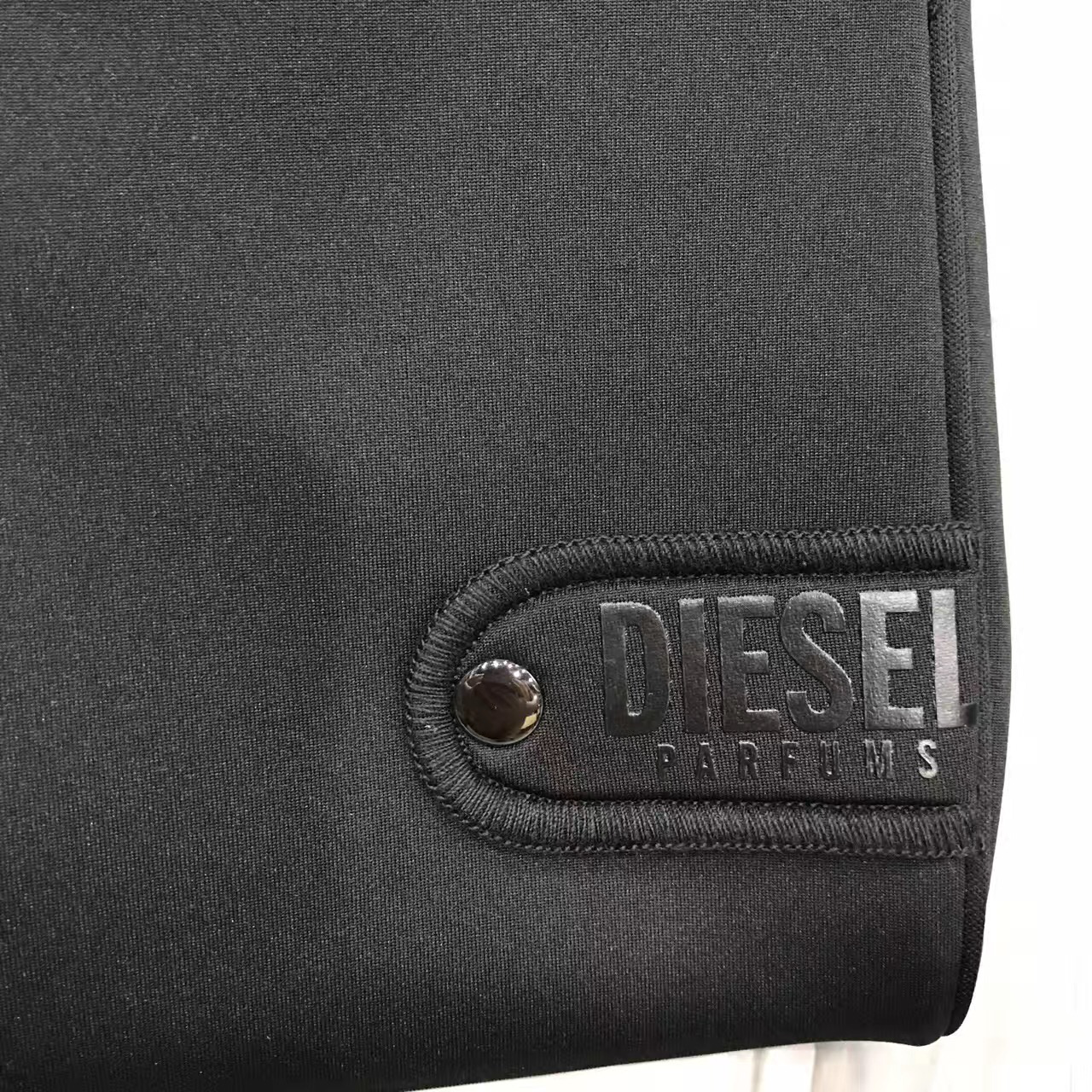 diesel迪赛旅行包质感颜值双高值得背!观光包减负