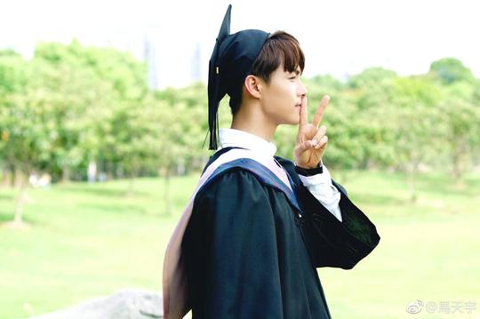 马天宇郑爽竟然是北影同学_手机新浪网