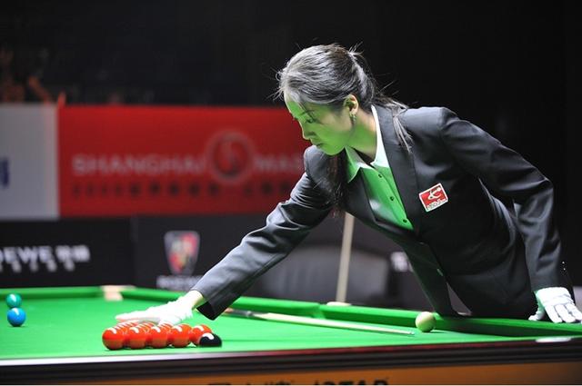 中国最美女裁判,2人来自台球界,1人被称为赤木晴子