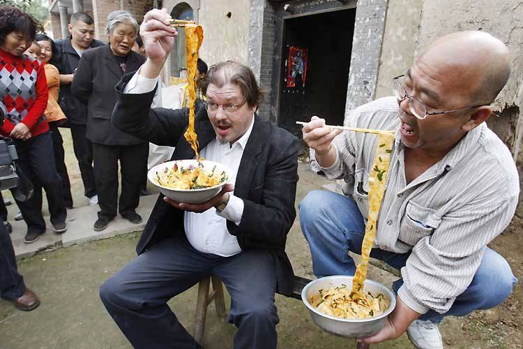 让外国人捏着鼻子吃的中国美食,其实真的很好吃