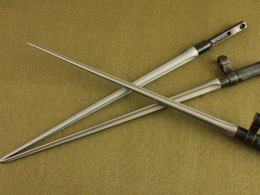 这把国产最"毒"刺刀,被敌人称为战俘刀,却被淘汰