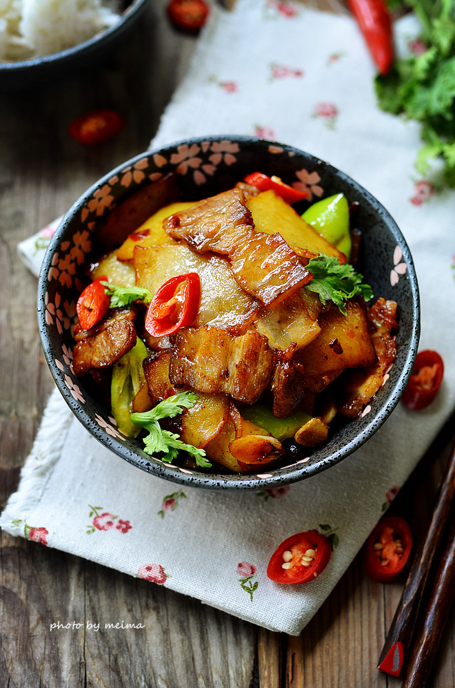 土豆回锅肉-用下饭好菜打开食欲