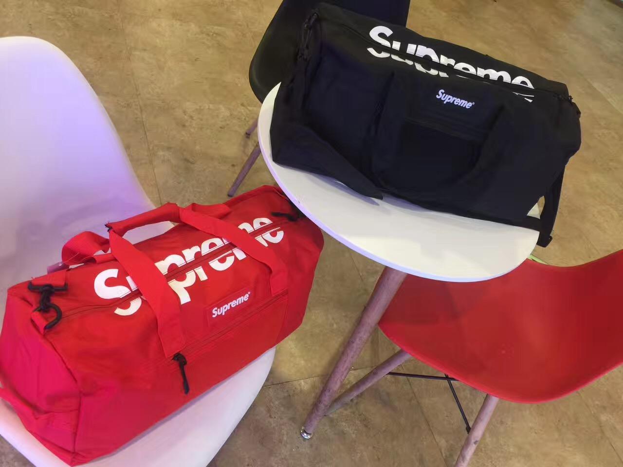 Копии сумок из натуральной кожи - Supreme Сумочки 
