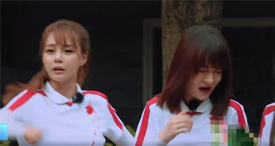沈梦辰表演浮夸变尴尬女王,关之琳同台都是满脸嫌弃