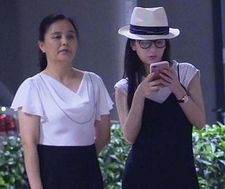 方媛怀的男孩还是女孩？网友称很有心机的&ldquo;天王嫂&rdquo;