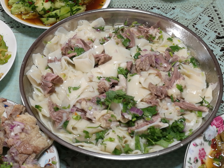 乌鲁木齐寻吃:纳仁|纳仁|乌鲁木齐|风味_新浪新闻