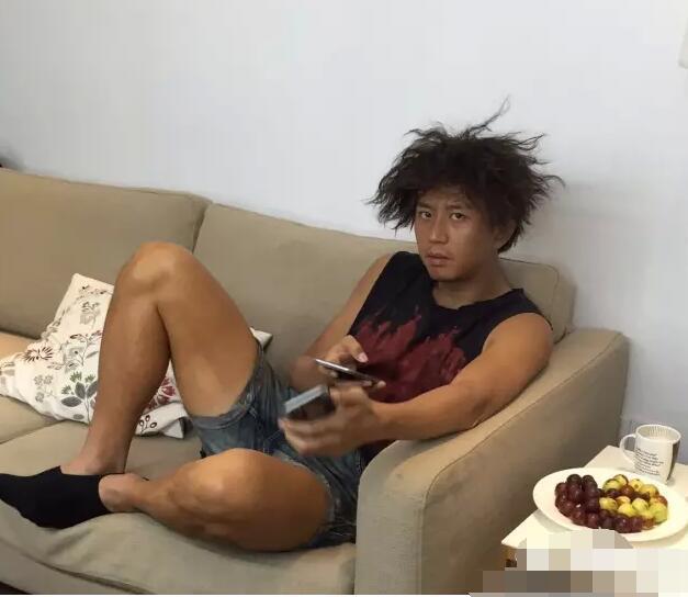 陈晓你这手干嘛呢孙俪胸也敢碰邓超看到会打你的