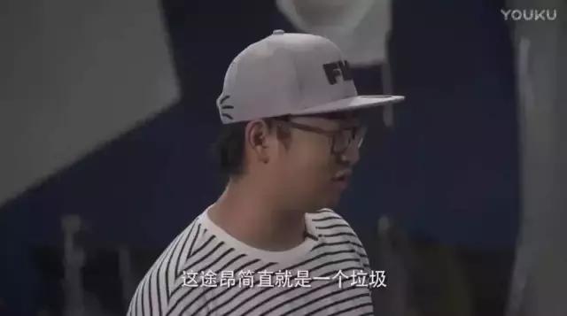 38号扒了WEY，李老鼠又砸了途昂，媒体换玩法了？