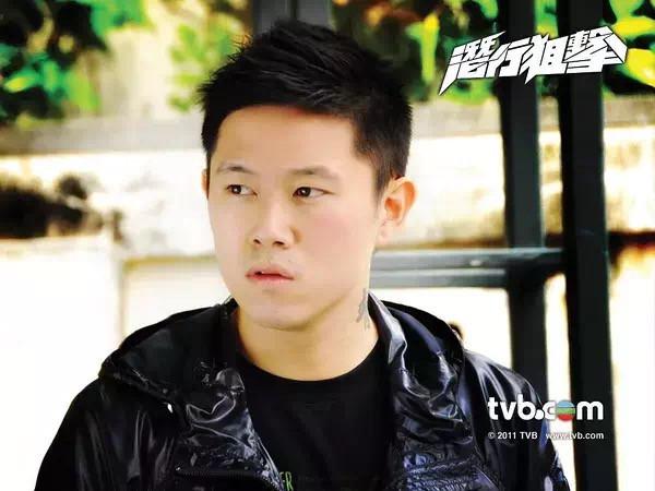 欧阳靖一句话怼遍全世界:不要逼我用中文骂你