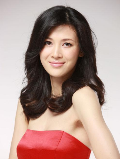 都市情感剧《我们的爱》,童蕾饰演泼辣果敢,敢说敢做的人妻"丁雪"是个