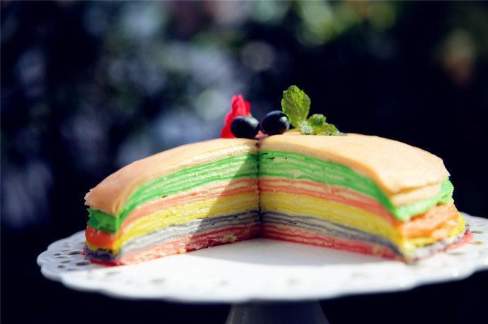 榴莲彩虹千层蛋糕
