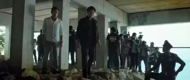 战狼2后看它,在绝对权势面前 你根本没有反抗的资格